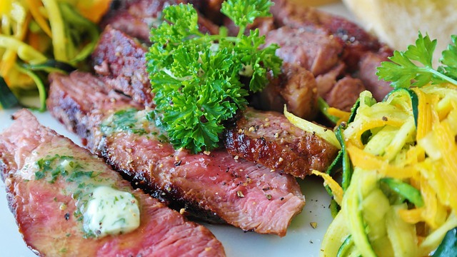 Saftiges Steak im Steak Out Restaurant
